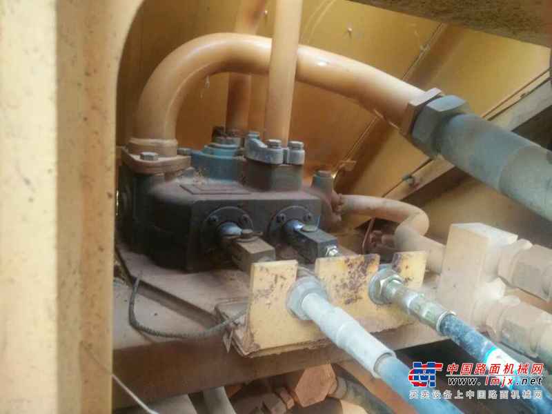 江西出售转让二手5000小时2012年龙工LG850D装载机