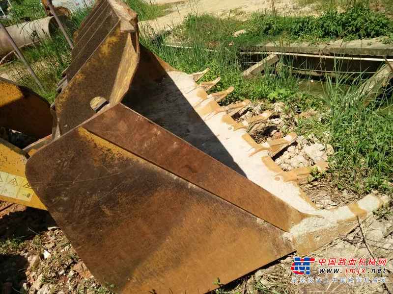云南出售转让二手4100小时2012年柳工CLG855装载机