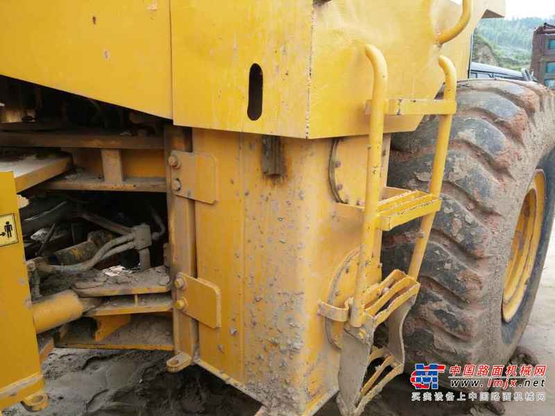 陕西出售转让二手6800小时2007年徐工LW541F装载机