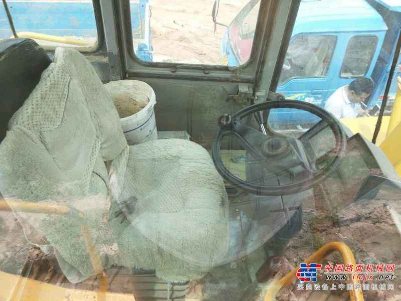 陕西出售转让二手6800小时2007年徐工LW541F装载机