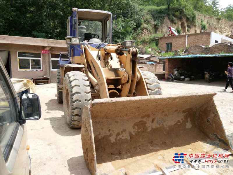 陕西出售转让二手5000小时2010年龙工LG833装载机