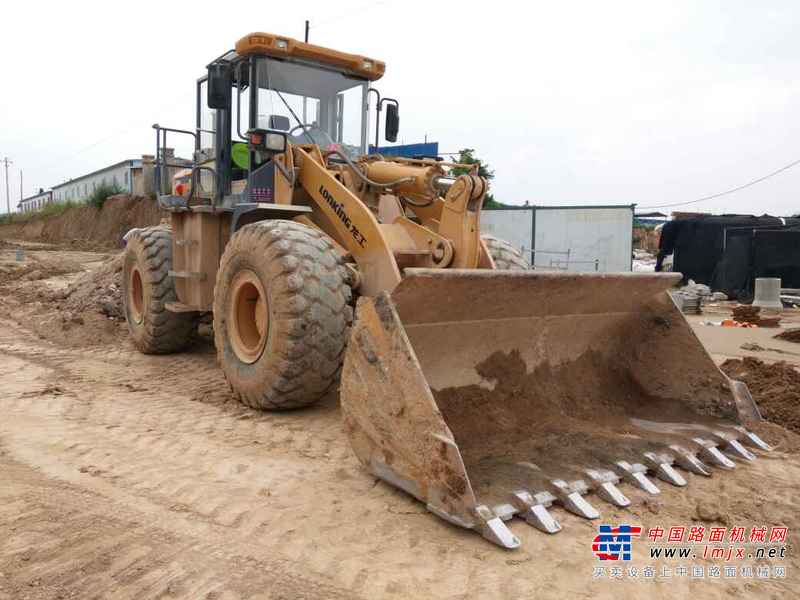 陕西出售转让二手3500小时2013年龙工ZL50C装载机