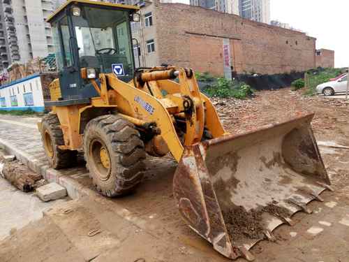 陕西出售转让二手4000小时2009年徐工LW16装载机