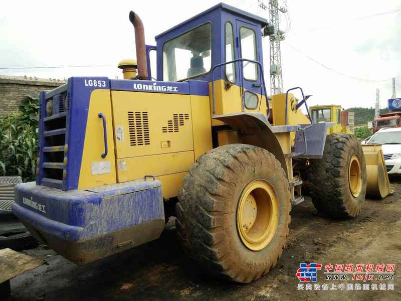 云南出售转让二手7800小时2008年龙工LG853装载机