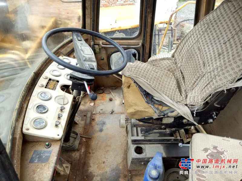 云南出售转让二手8600小时2005年厦工XG951装载机