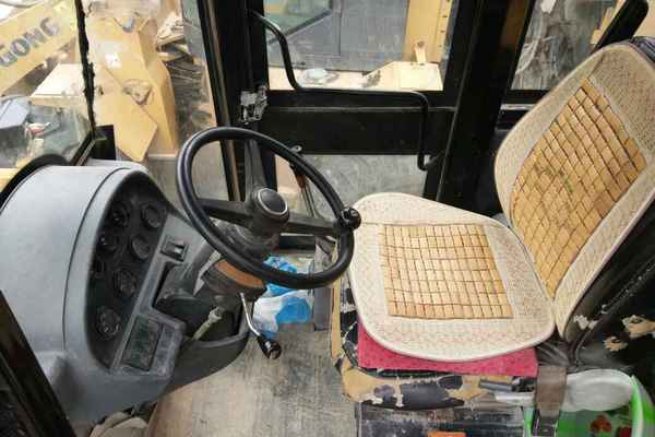 陕西出售转让二手7000小时2010年成工CG955装载机