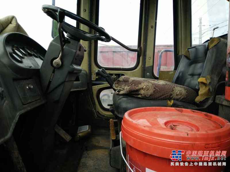 云南出售转让二手8200小时2006年龙工ZL50C装载机