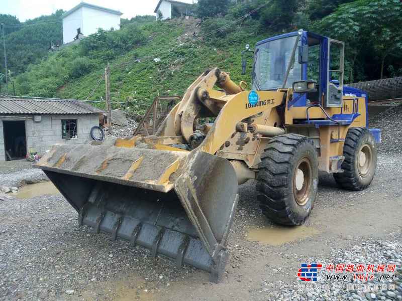 云南出售转让二手6788小时2008年龙工LG833B装载机