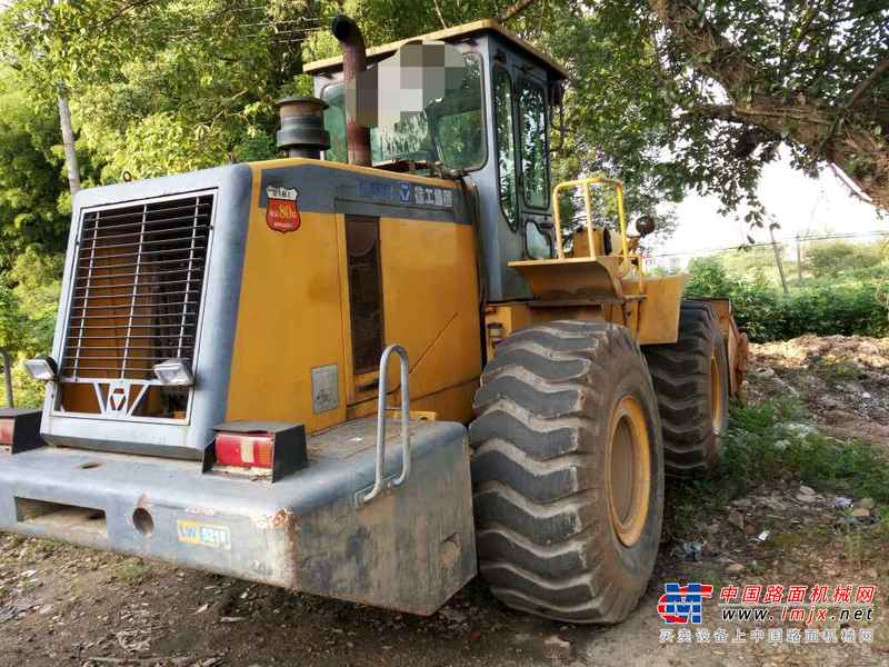 江西出售转让二手7000小时2010年徐工LW521F装载机