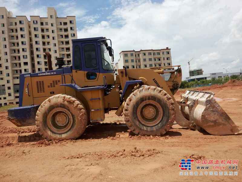 江西出售转让二手6000小时2011年龙工LG850装载机