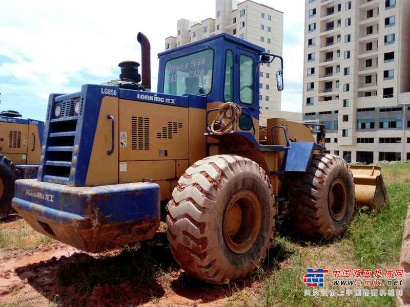 江西出售转让二手9800小时2009年龙工LG850装载机