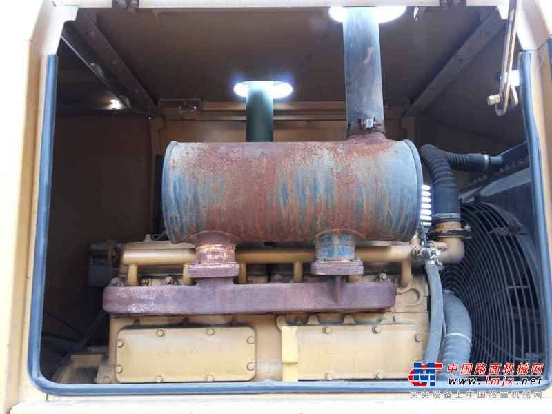云南出售转让二手1100小时2011年龙工LG833B装载机