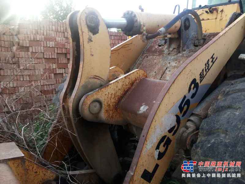 陕西出售转让二手8000小时2006年临工LG953装载机