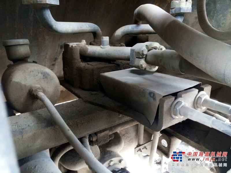 陕西出售转让二手5000小时2010年临工LG953装载机
