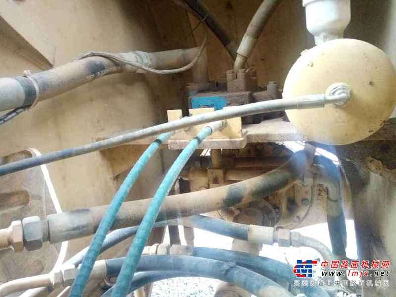 云南出售转让二手4406小时2014年龙工LG855D装载机