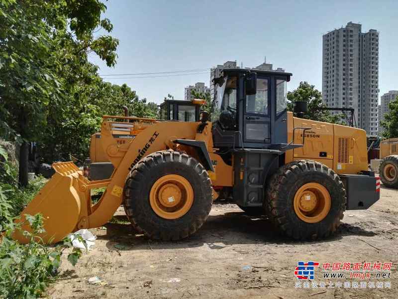陕西出售转让二手1小时2016年龙工LG850装载机