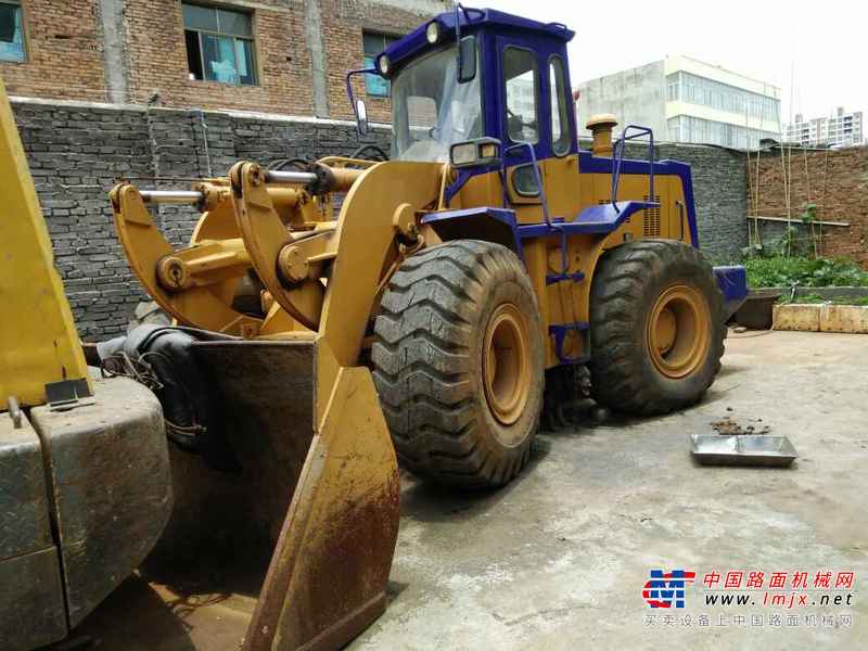 云南出售转让二手5600小时2005年龙工ZL50D装载机