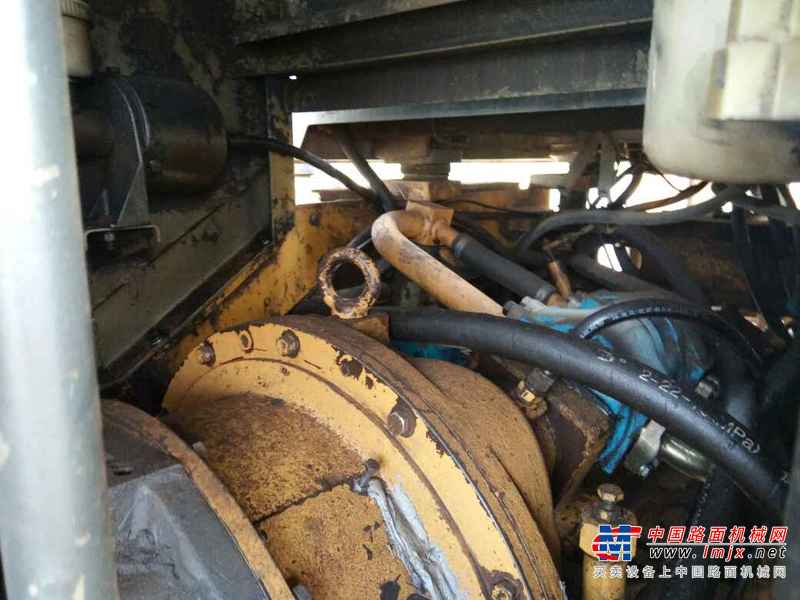 江西出售转让二手6858小时2010年龙工LG833B装载机