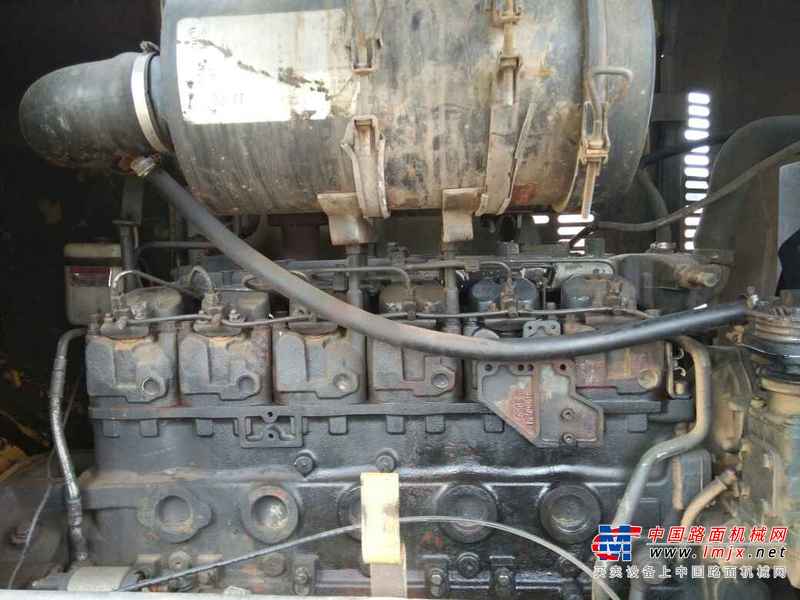 江西出售转让二手6858小时2010年龙工LG833B装载机