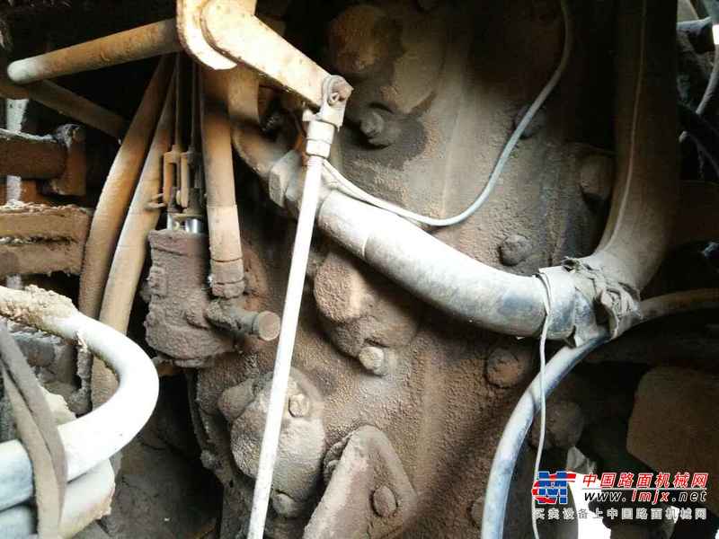 陕西出售转让二手8400小时2006年山工ZL50F装载机