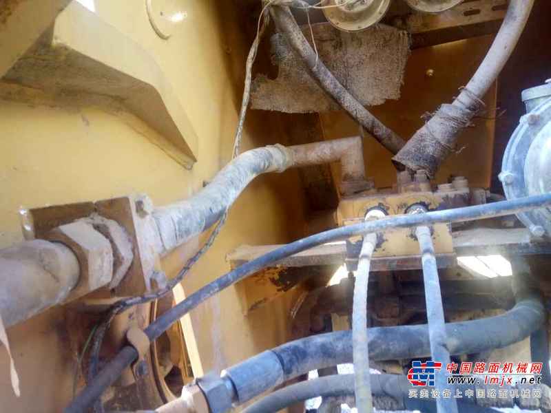 云南出售转让二手1784小时2007年龙工LG855装载机