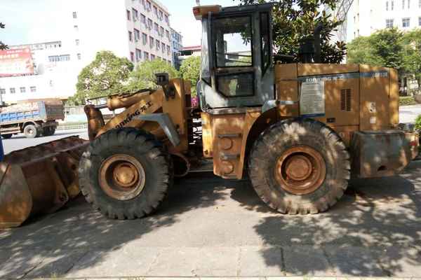 江西出售转让二手5000小时2011年龙工LG853装载机