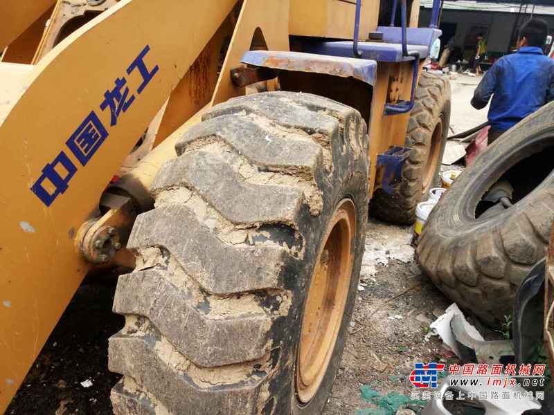 陕西出售转让二手5000小时2009年龙工LG833B装载机