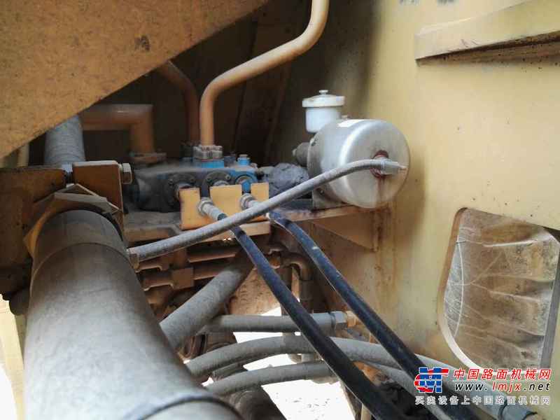 陕西出售转让二手1082小时2011年龙工LG855B装载机