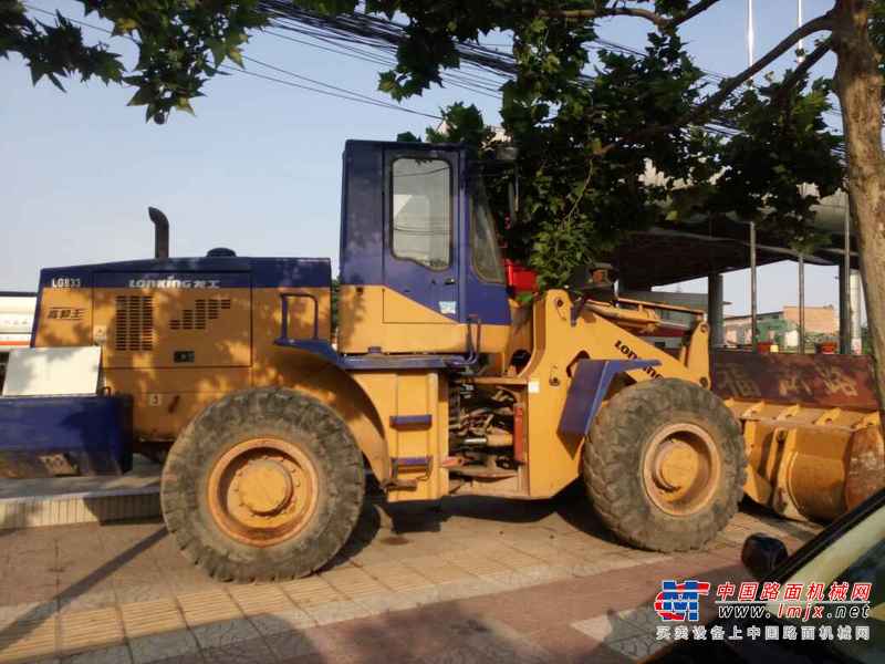 陕西出售转让二手3000小时2010年龙工LG833装载机