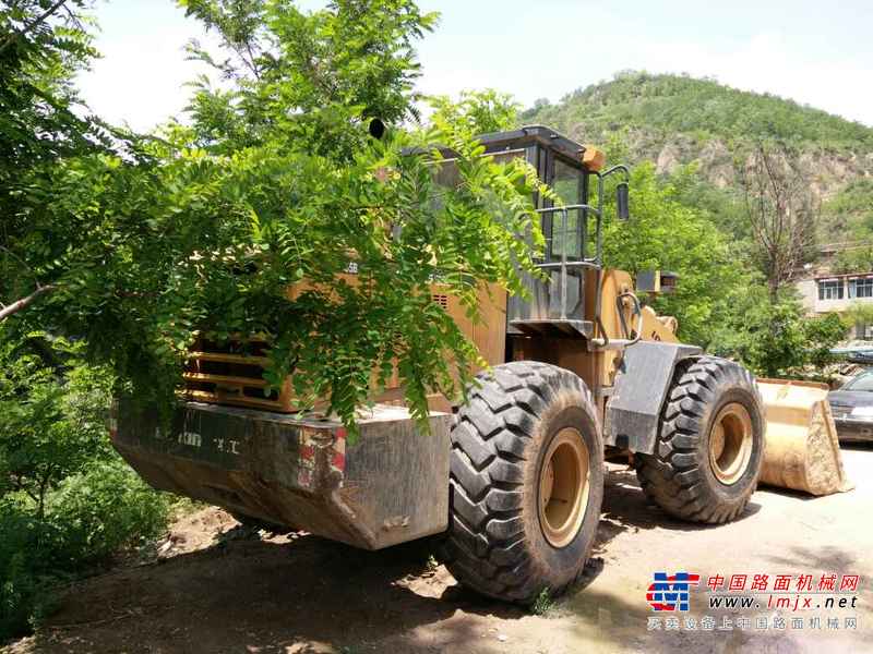 陕西出售转让二手4500小时2010年龙工LG855B装载机
