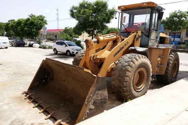 陕西出售转让二手4500小时2010年龙工LG853装载机