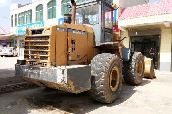 陕西出售转让二手4500小时2010年龙工LG853装载机