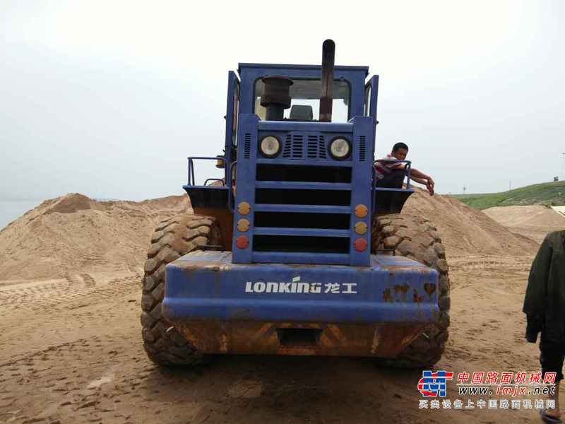 江西出售转让二手3415小时2009年龙工850装载机