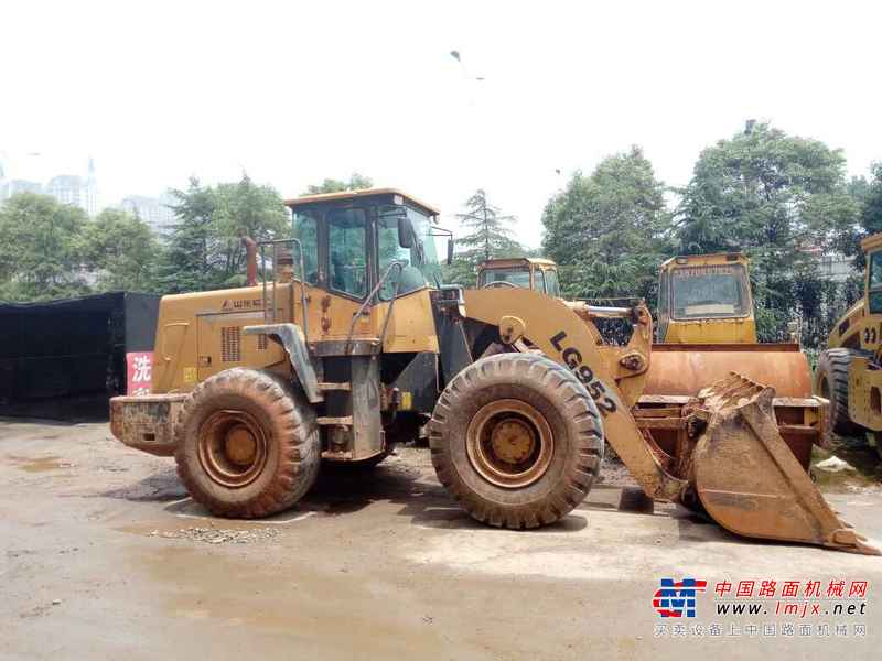 江西出售转让二手5000小时2010年临工LG952装载机