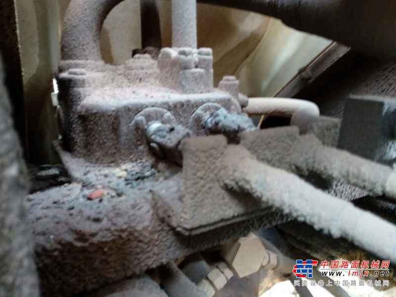 江西出售转让二手4999小时2009年龙工LG850装载机