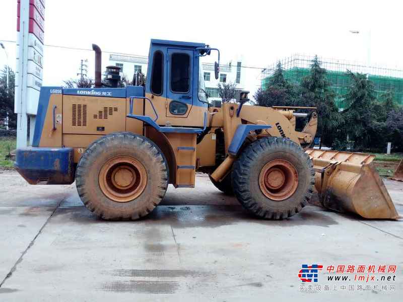 江西出售转让二手4500小时2010年龙工LG850装载机