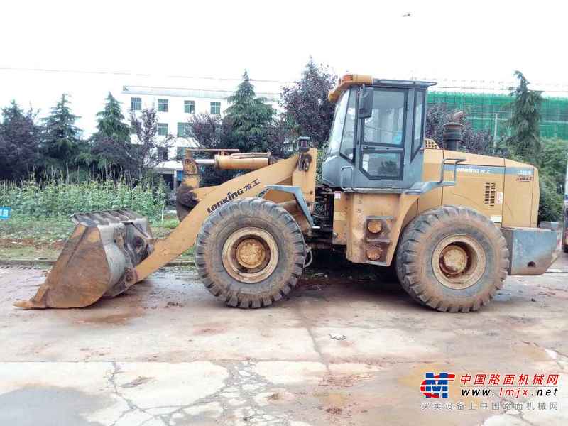 江西出售转让二手3500小时2010年龙工LG853装载机