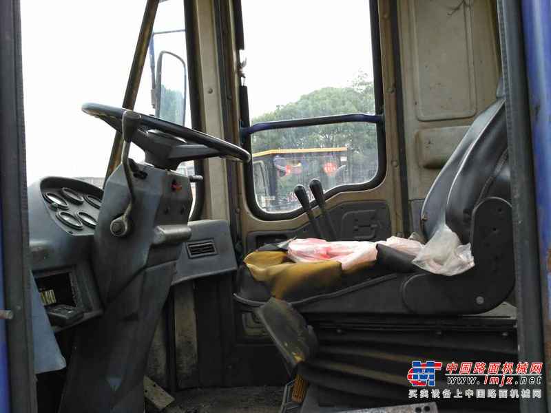 江西出售转让二手12000小时2006年龙工ZL30FG装载机