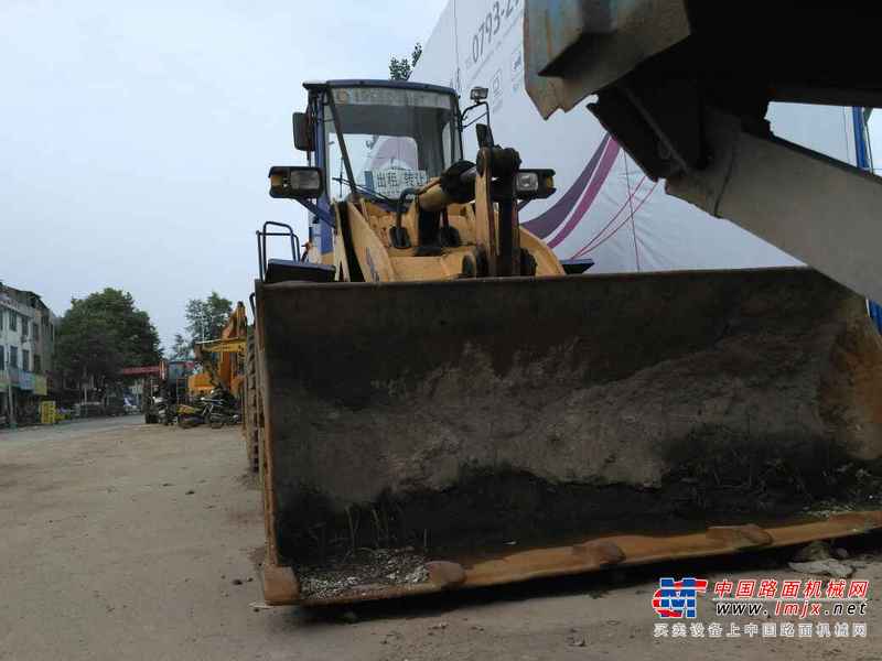 江西出售转让二手12000小时2006年龙工LG833装载机