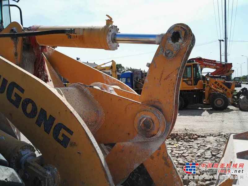 陕西出售转让二手6000小时2010年柳工CLG836装载机