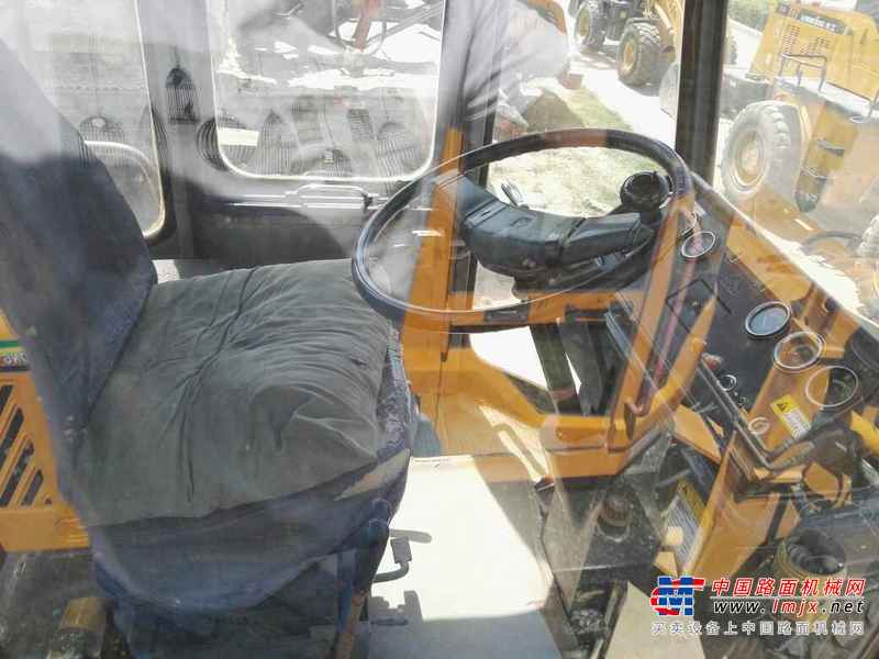 陕西出售转让二手5000小时2006年临工LG930装载机