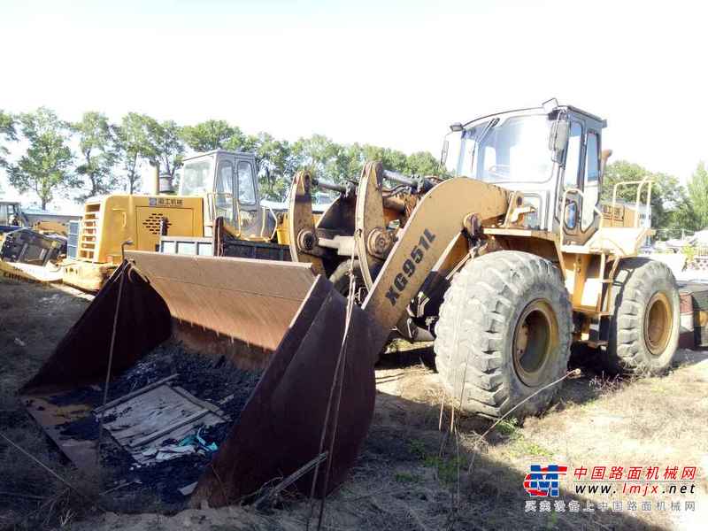 山西出售转让二手13000小时2006年厦工XG951II装载机