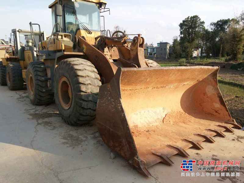 云南出售转让二手6000小时2011年临工LG953装载机