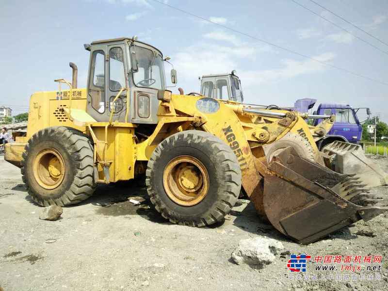 云南出售转让二手5600小时2008年厦工XG951装载机