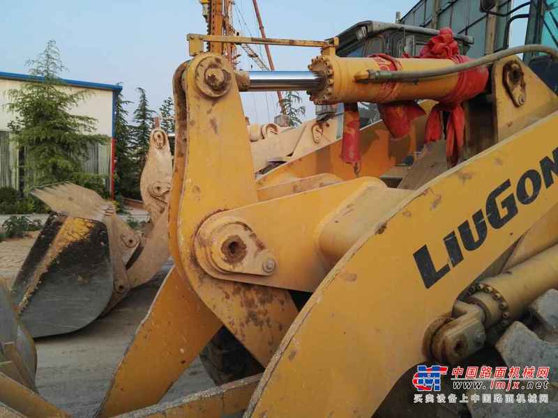 陕西出售转让二手1200小时2014年柳工CLG836装载机