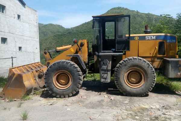 陕西出售转让二手6000小时2011年山工SEM652B装载机