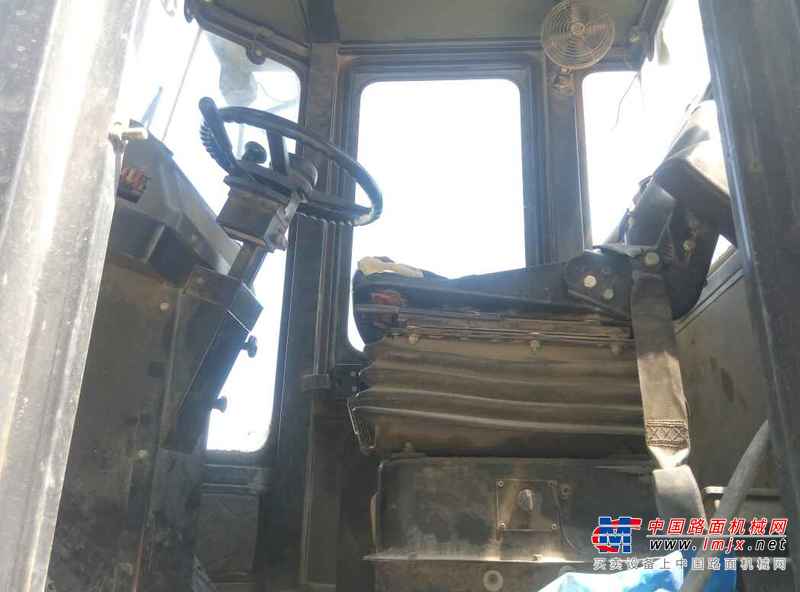 陕西出售转让二手6000小时2011年山工SEM652B装载机
