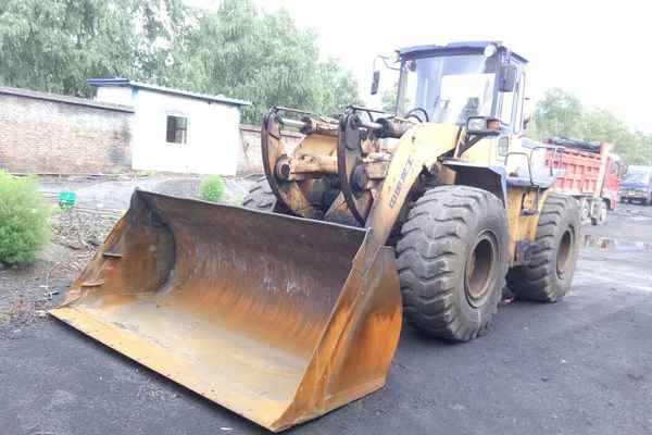 山西出售转让二手8000小时2007年龙工LG850装载机