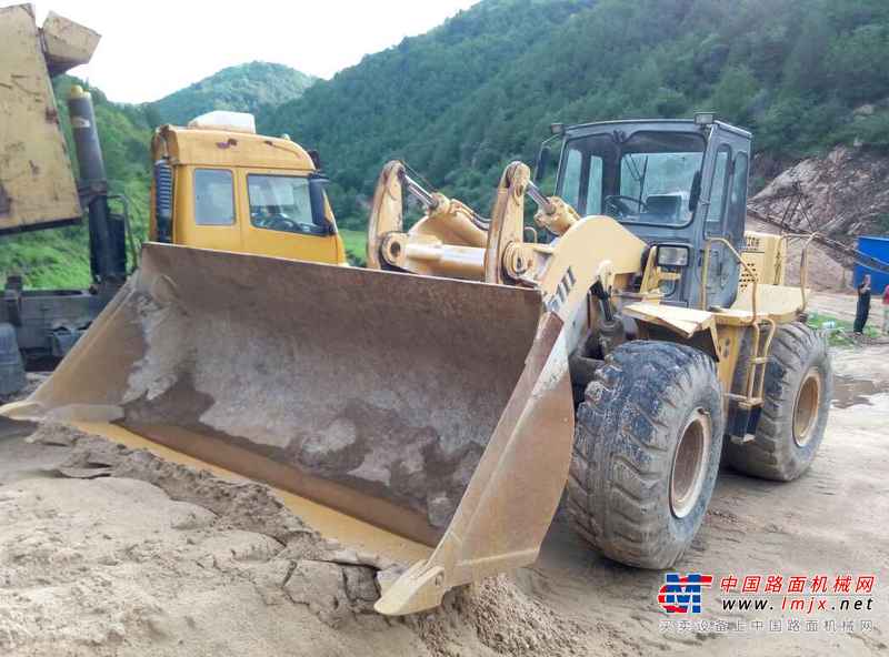 山西出售转让二手3000小时2008年厦工XG951装载机