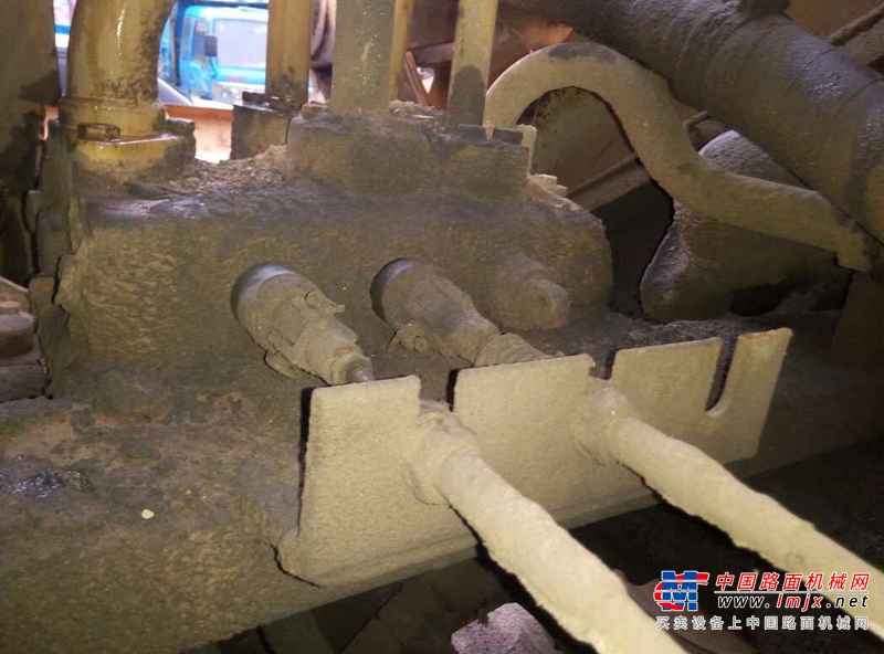 山西出售转让二手7000小时2006年龙工ZL50D装载机